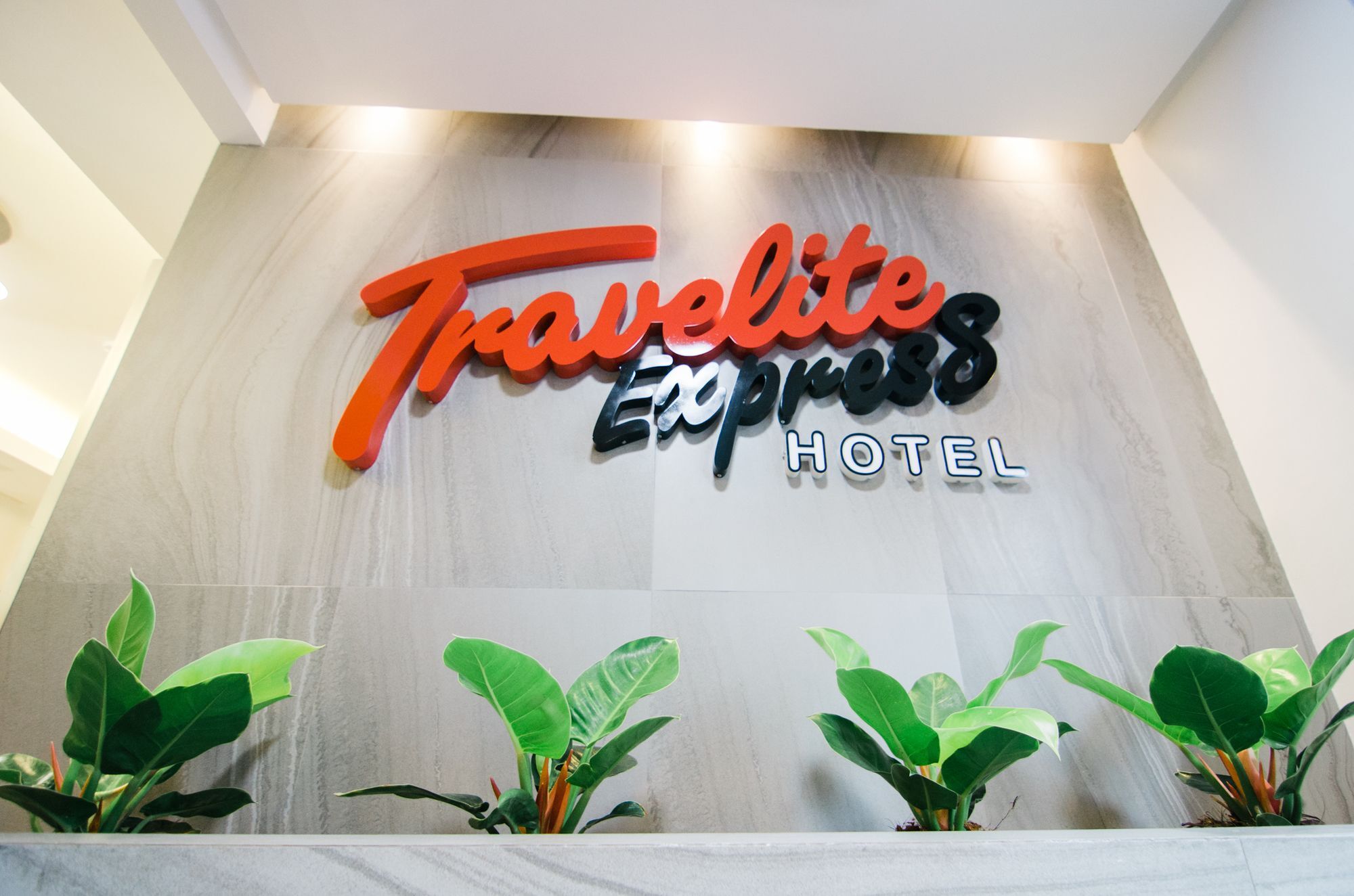 Travelite Express Hotel Baguio City Eksteriør billede